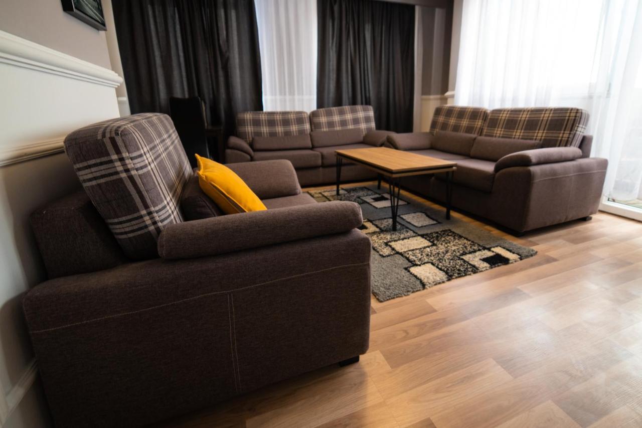 Cedartree Prishtina Apartment Pristina Exterior photo