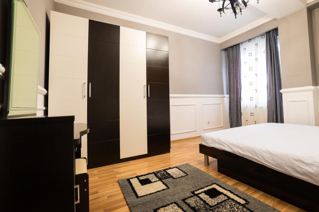 Cedartree Prishtina Apartment Pristina Exterior photo