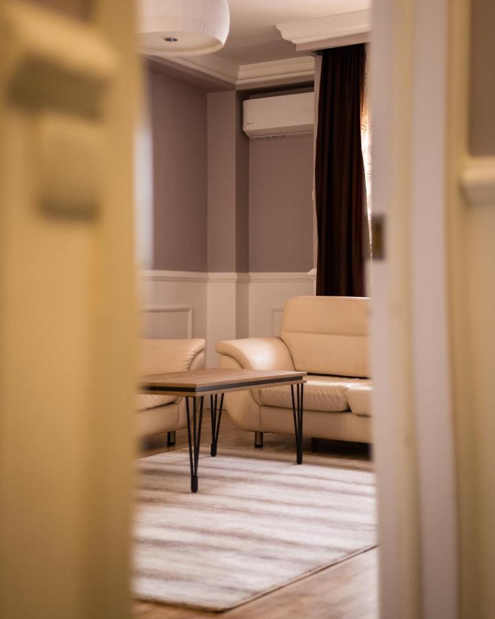 Cedartree Prishtina Apartment Pristina Exterior photo