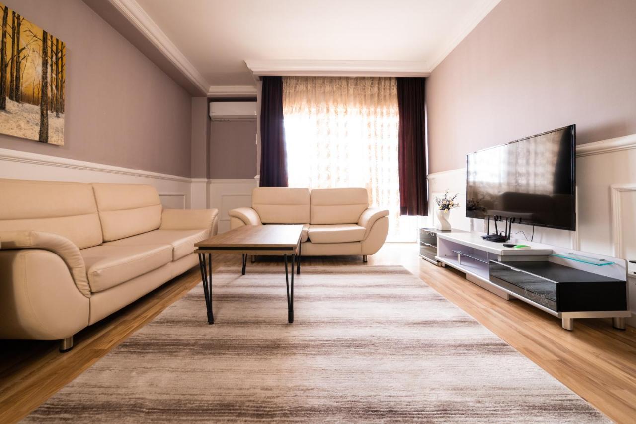 Cedartree Prishtina Apartment Pristina Exterior photo